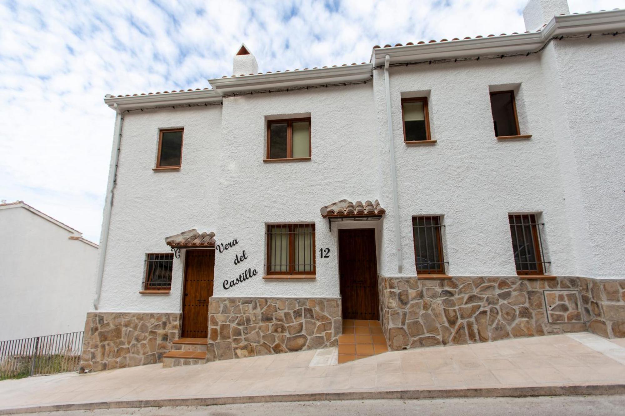 Vera Del Castillo Segura de la Sierra Bagian luar foto